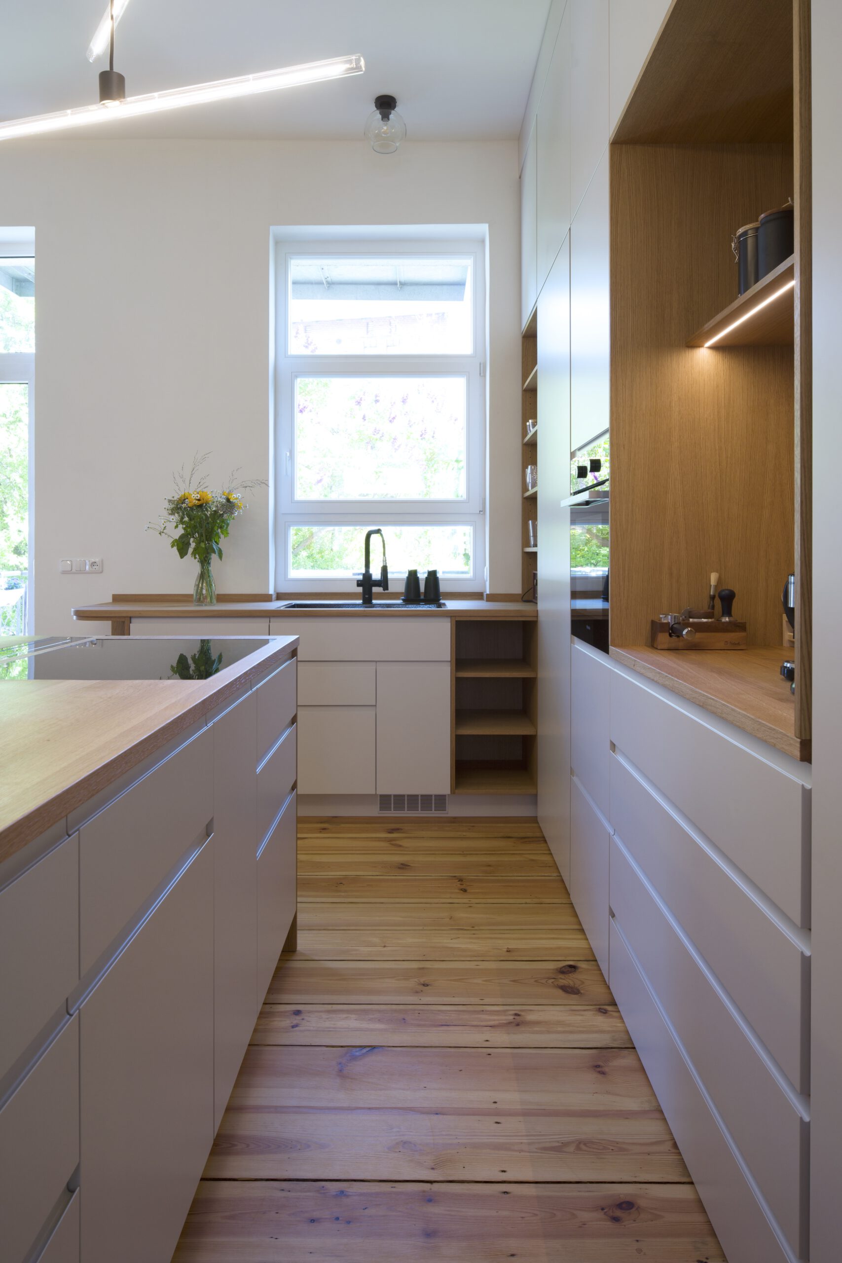 sanierung-und-moebelierung-etagenwohnung Daniel Boepple Architekt
